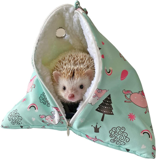 Handmade Cuddle Sack Sleeping Bag Pouch Small Animals Hedgehog Carrier Bag Pouch with Strap Breathable Vents Portable Outgoing Bag (Green with Green Pad)