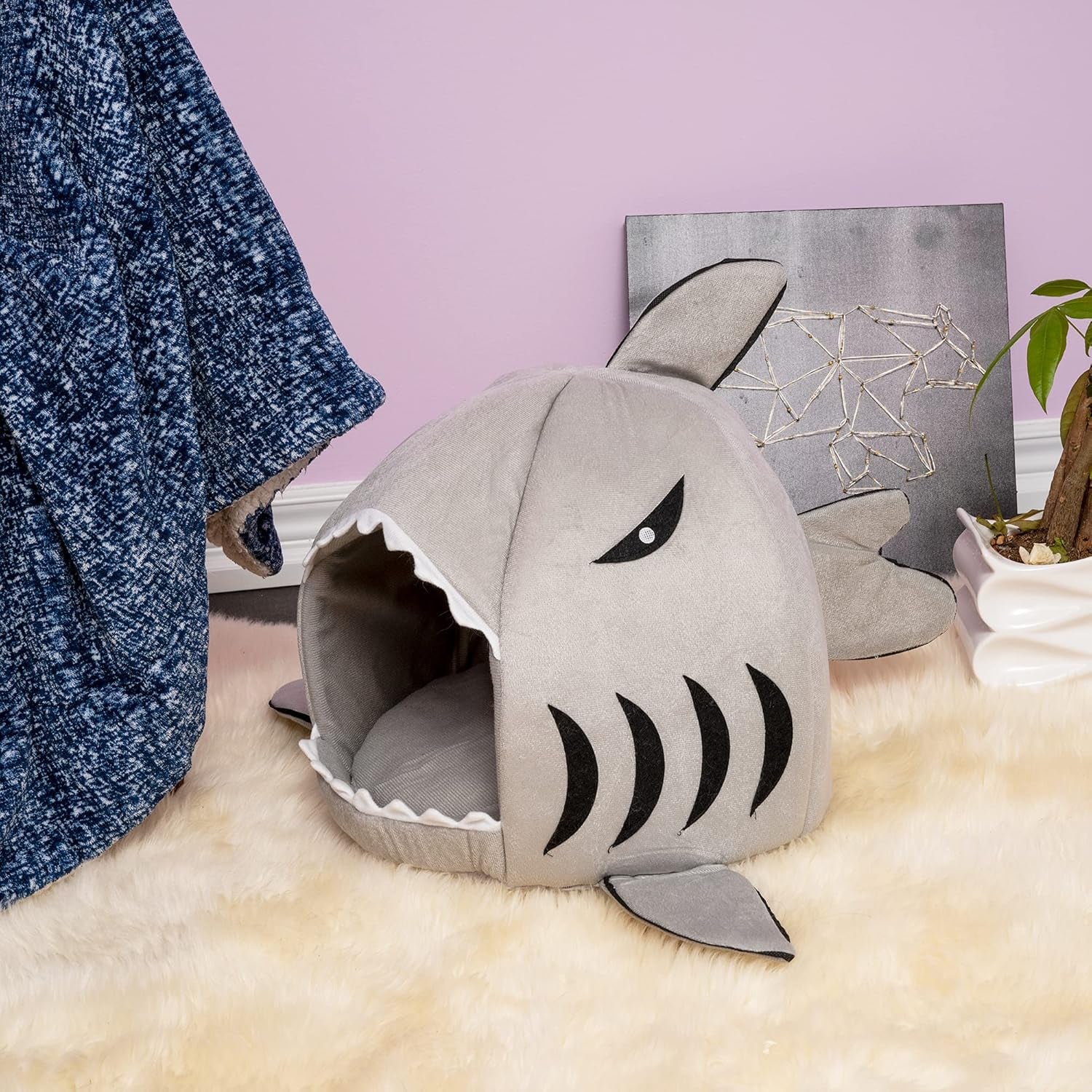 Cute Shark Cat Bed - Cartoon Dog House, Removable and Washable Cushion, Cute Soft Pet Bed Mat (Shark, Medium)